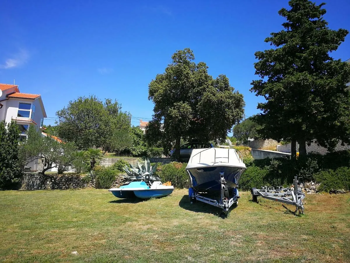 Family Friendly Apartments Island Rab