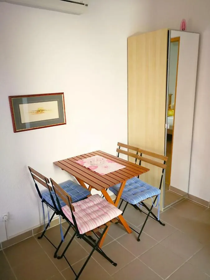 Family Friendly Apartments Island Rab 0*, Kampor Croatia