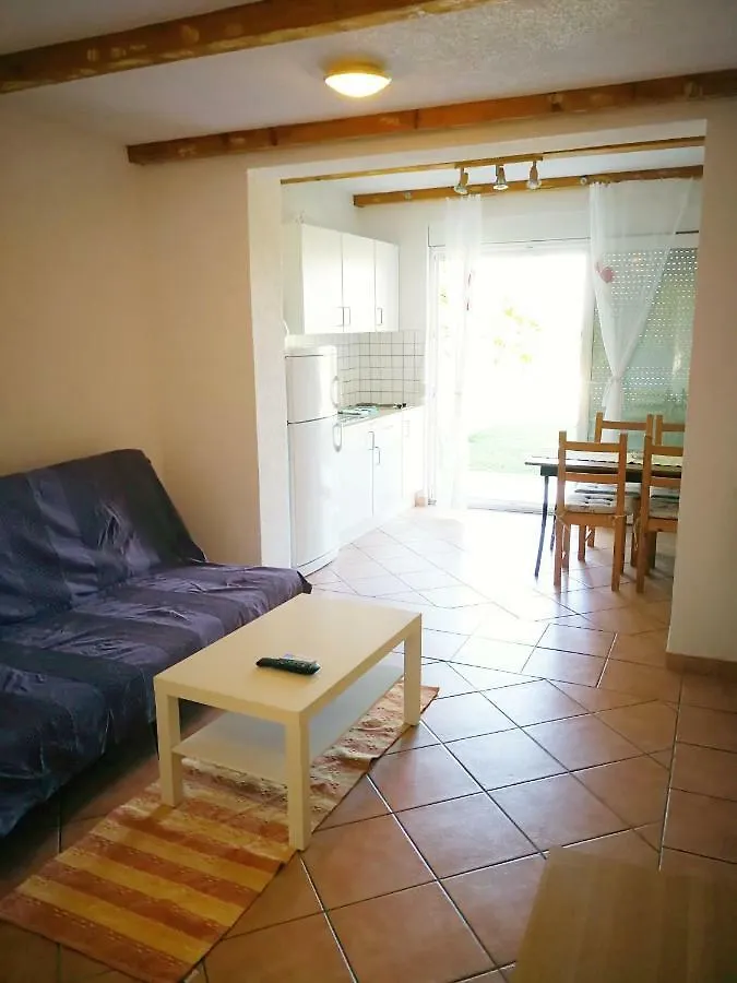 Family Friendly Apartments Island Rab Kampor