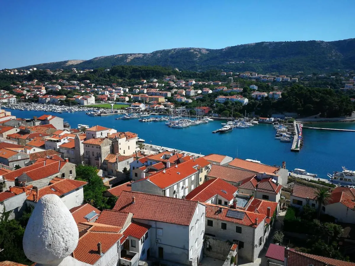 Family Friendly Apartments Island Rab