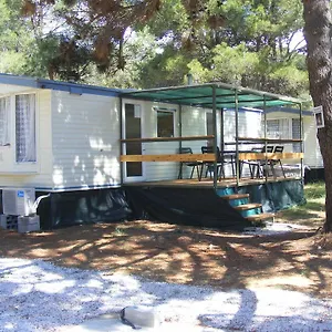 https://mobilehome-dalmacija-camp.hotelinzadar.com