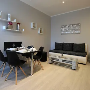  Apartman Karla