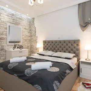  Apartman Pipo